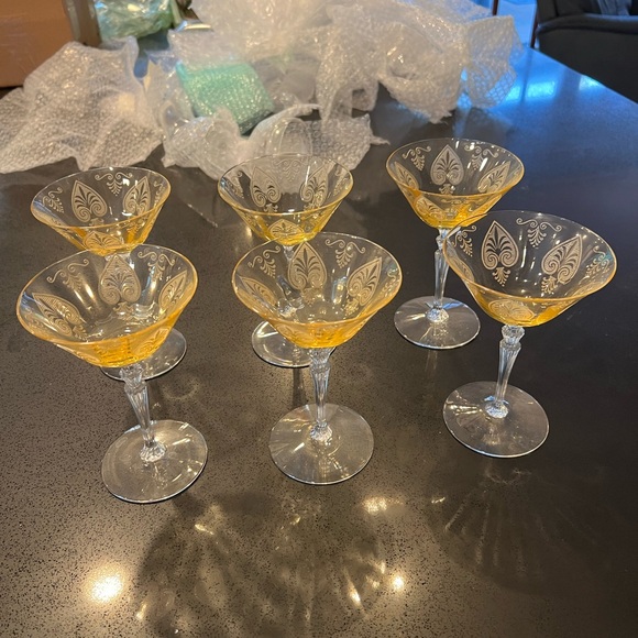 Elegant Amber Etched Glass Goblets - Picture 4 of 4